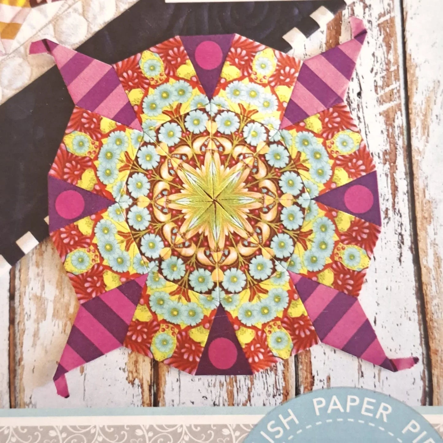 The Grand Paddle Wheel Fussy Cut Quilt | Pattern Booklet, EPP & Templates
