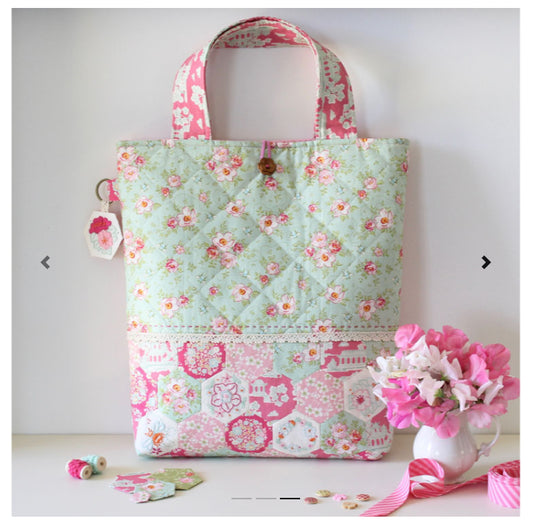 Hexagon Bumblebee EPP & Quilted Bag | Sewing Pattern