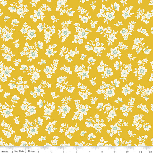 Virginia Rose | Riley Blake Designs | Primrose Yellow | Cotton | 25cm