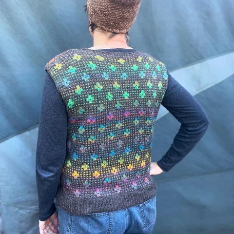 Fibre Arts Shed | 4 Ply Colour Change Wool Yarn | Lorikeet