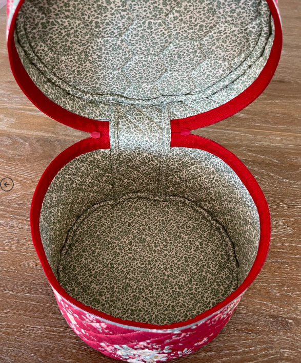 Rosalie Train Case | Sewing Pattern by Ruby & Belle