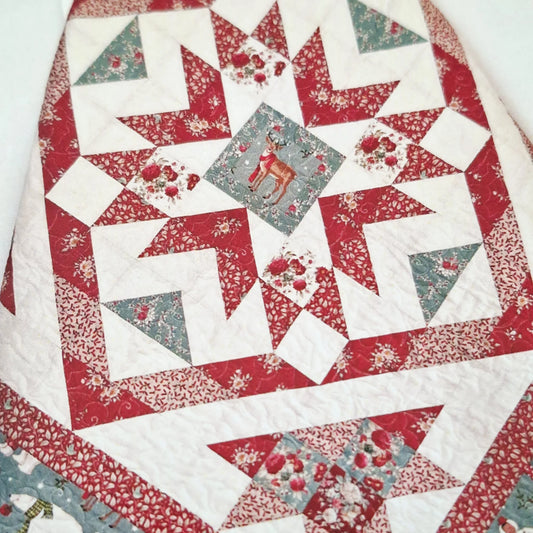 Isabelle Star Quilt Kit with Pattern & Tilda Merry Little Christmas Fabric