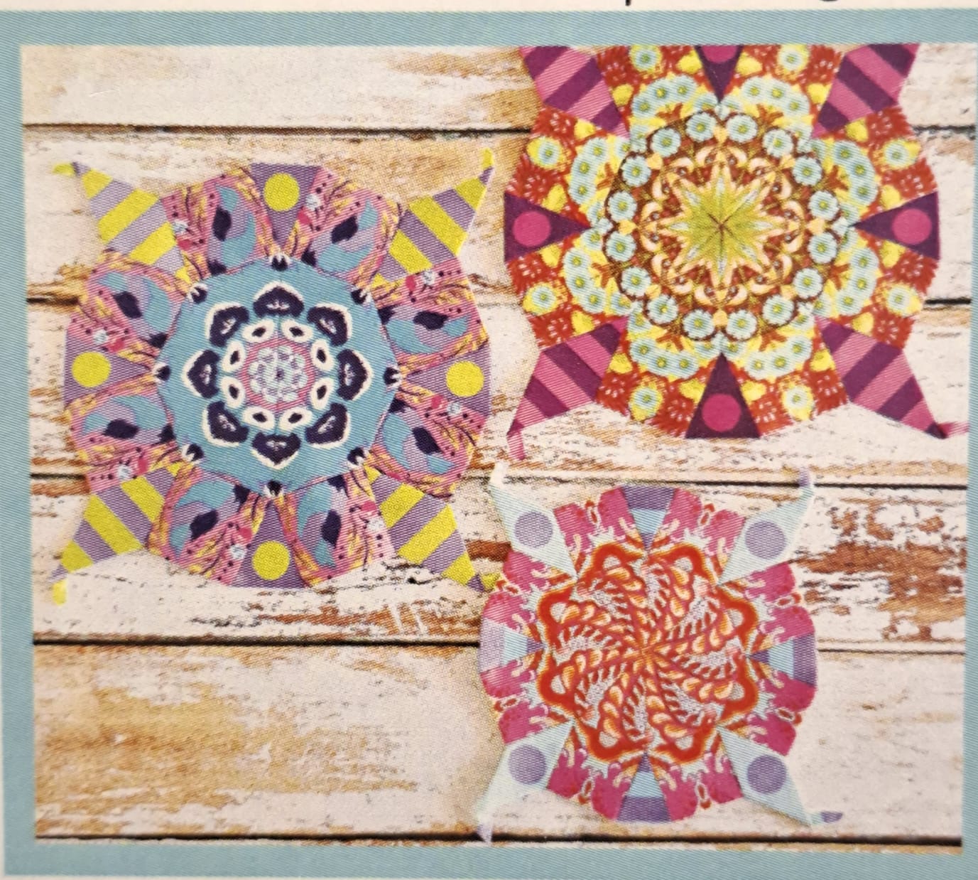 The Grand Paddle Wheel Fussy Cut Quilt | Pattern Booklet, EPP & Templates