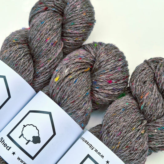 Fibre Arts Shed | 4 Ply Wool & Sari Silk Yarn 180m | Dark Wood Fae