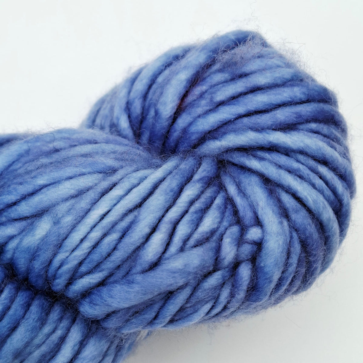 Fiori Grande Hand Dyed | 14 Ply Bulky Merino Yarn | Blue Bonnet