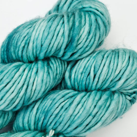 Fiori Grande Hand Dyed | 14 Ply Bulky Merino Yarn | Tiffany