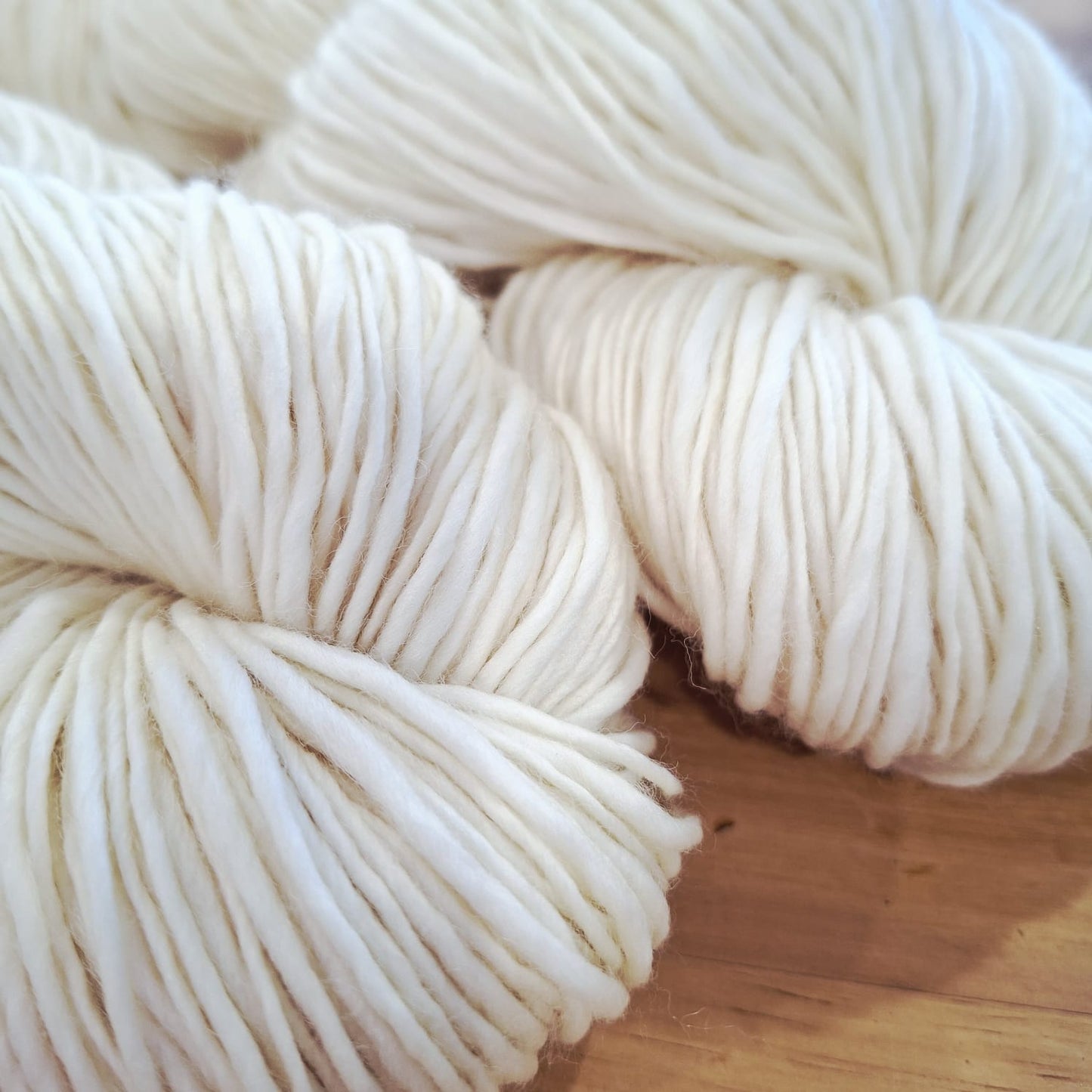 Undyed Yarn | 8 Ply (DK) 'Thick and Thin' Superwash Merino Wool