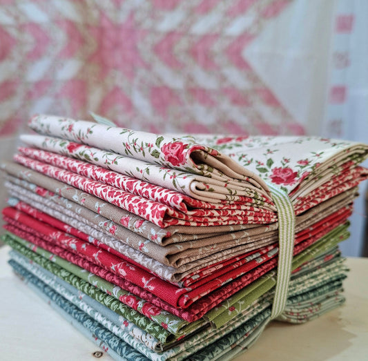 Tilda Merry Little Christmas | Eve & Noel Blender Fat Quarter Bundle of 12