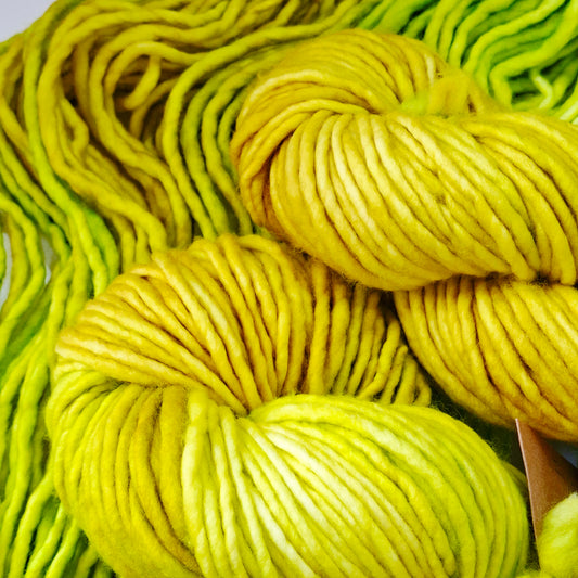 Manos del Uruguay Franca | Super Chunky 20 Ply Merino Yarn 150g | Limon
