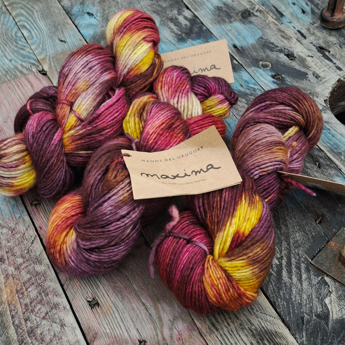 Manos del Uruguay | Maxima  - Extrafine Merino | 10 Ply (Aran) 100g | Currant